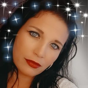 Meet your Posher, Vikki